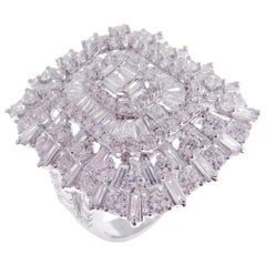 18 Karat White Gold Diamond Medium Square Spike Baguette Fancy Ring