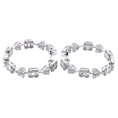 Créoles en or blanc 18 carats avec mosaïque de diamants et chaînes en forme de cœur