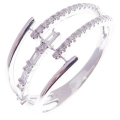 Bague multi-rangs en or blanc 18 carats et diamants