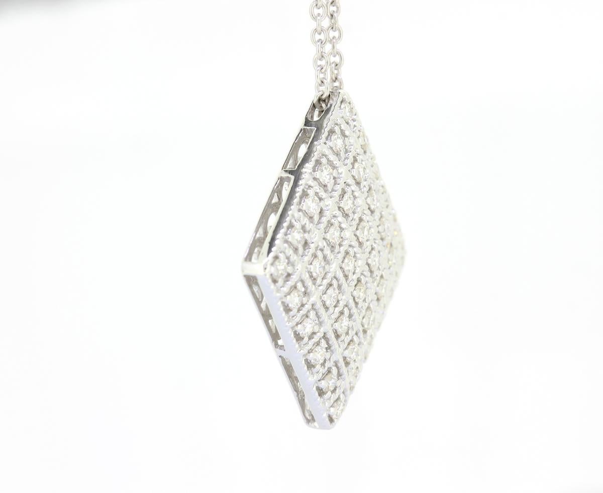 Round Cut 18 Karat White Gold Diamond Necklace For Sale