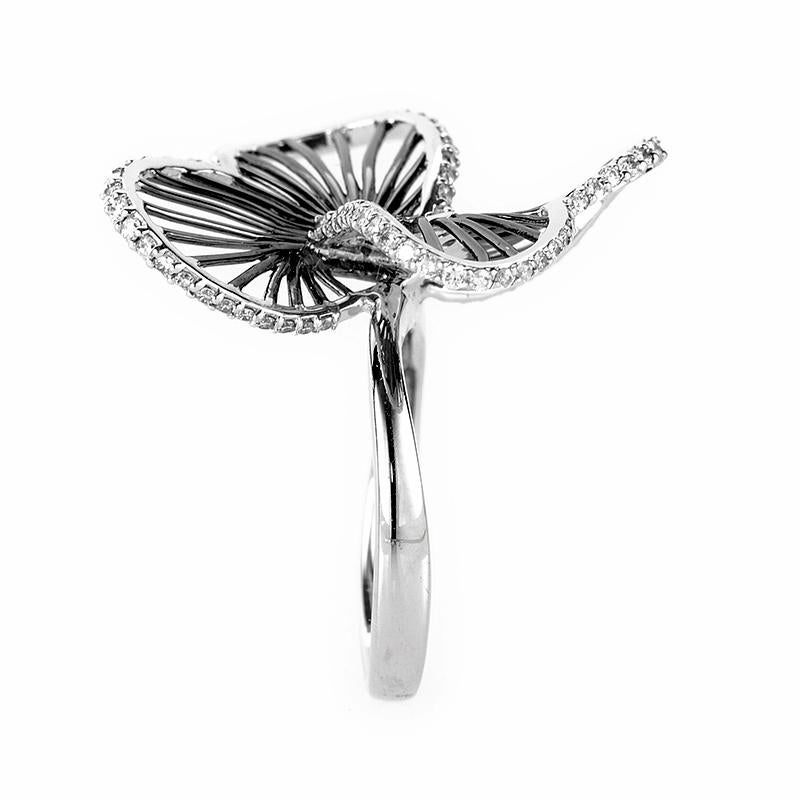 Women's 18 Karat White Gold Diamond Openwork Flower Ring