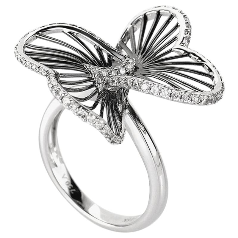 18 Karat White Gold Diamond Openwork Flower Ring