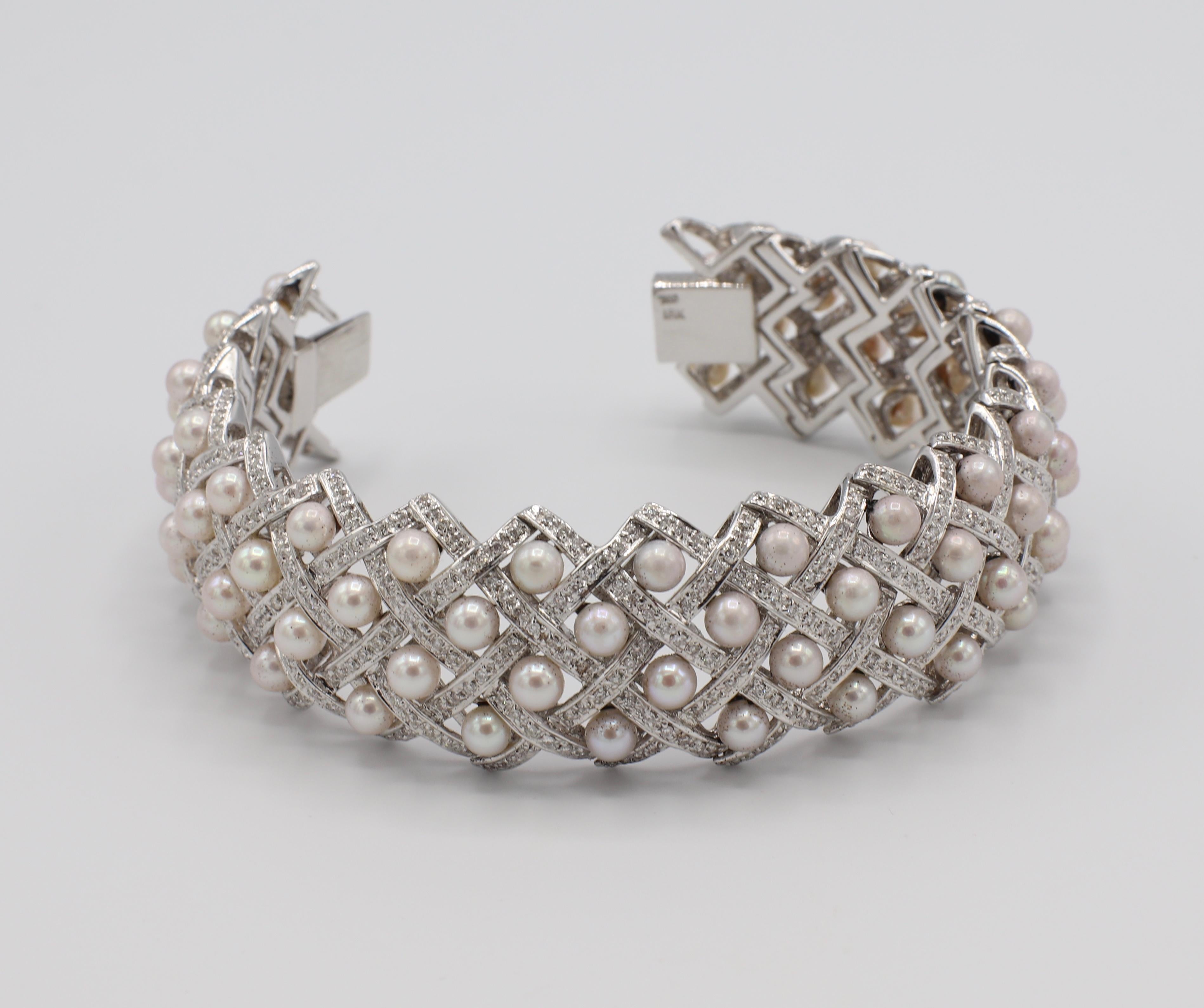 Round Cut 18 Karat White Gold Diamond and Pearl Woven Bracelet