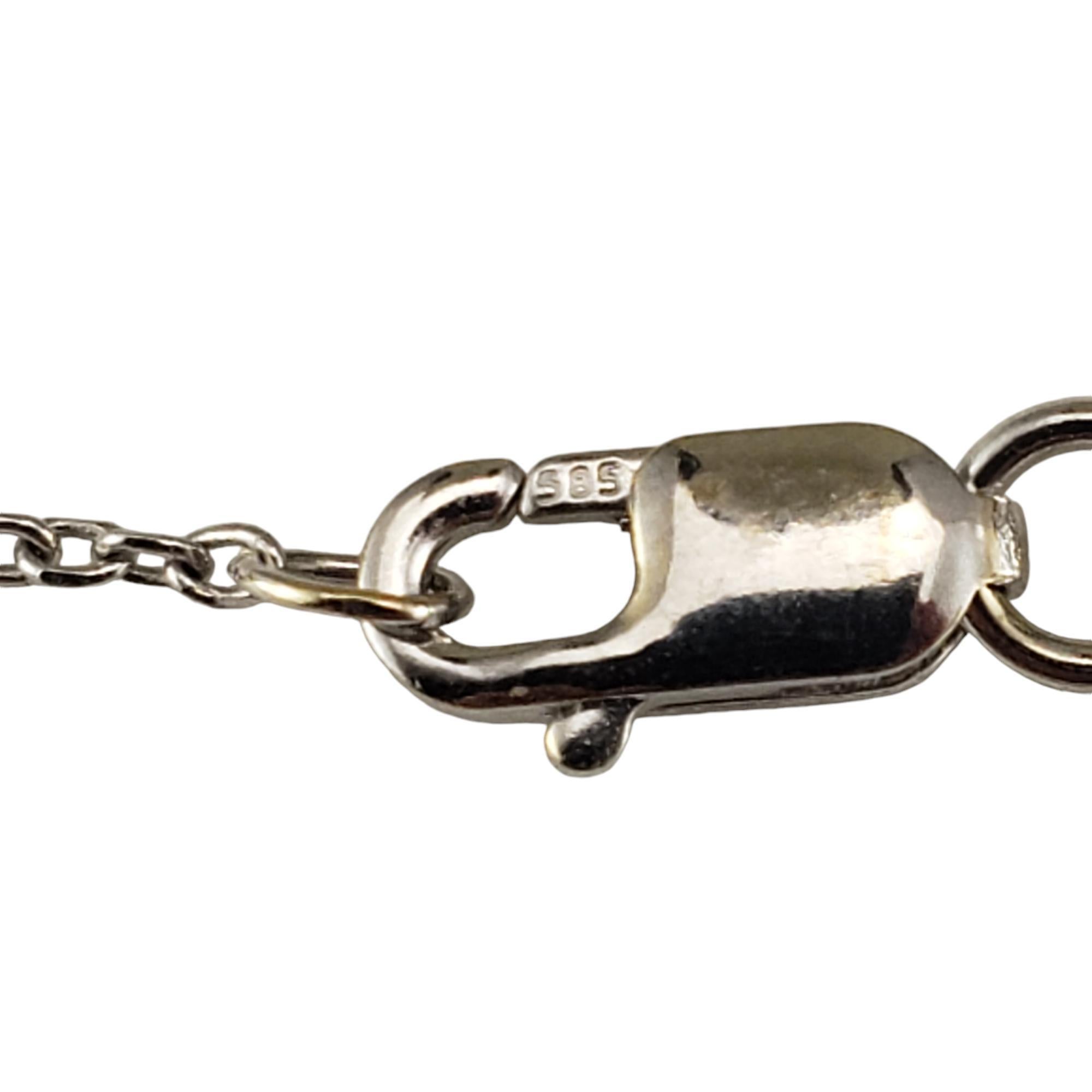 Collier pendentif en or blanc 18 carats et diamants n° 19177 Pour femmes en vente
