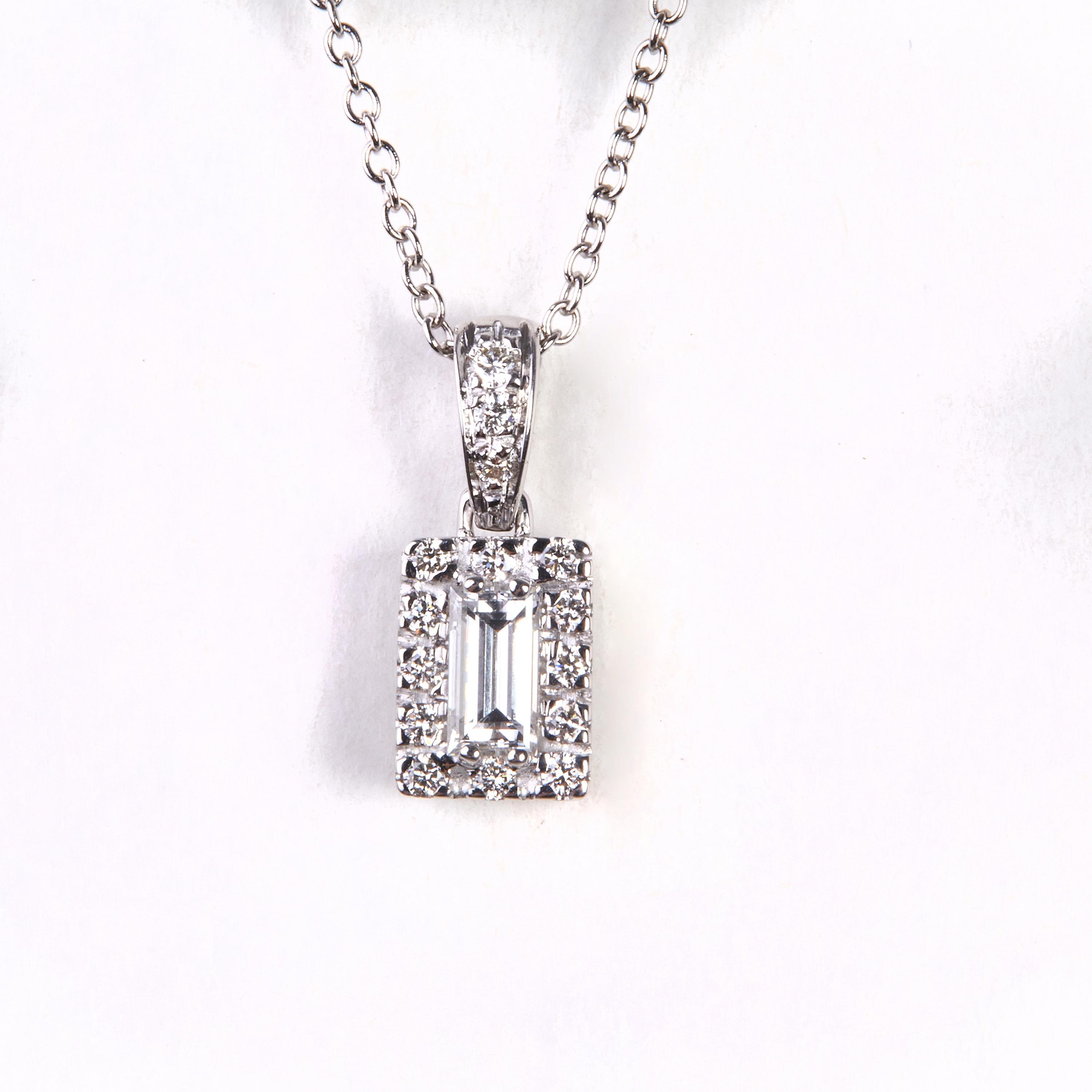 18 Karat White Gold Diamond  Pendant Necklace
17 Diamonds 0.18 Carat
1 Diamond Bag. 0.39 Carat





Founded in 1974, Gianni Lazzaro is a family-owned jewelery company based out of Düsseldorf, Germany.
Although rooted in Germany, Gianni Lazzaro's