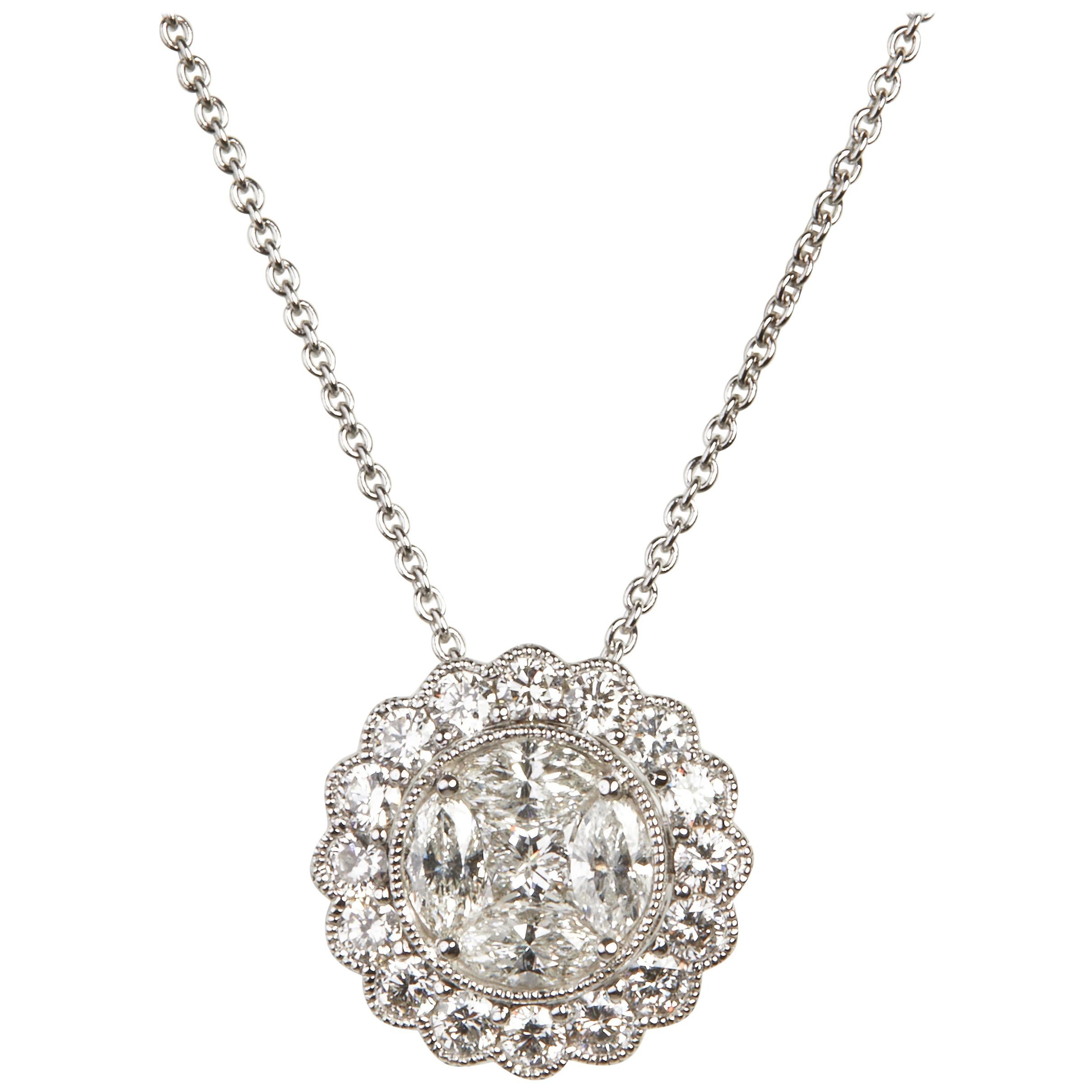 18 Karat White Gold Diamond Pendant Necklace at 1stDibs