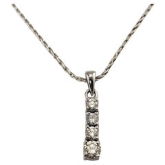 18 Karat White Gold Diamond Pendant Necklace