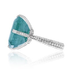 18 Karat White Gold Diamond Ring 30 Carat Natural Brazilian Blue Green Emerald