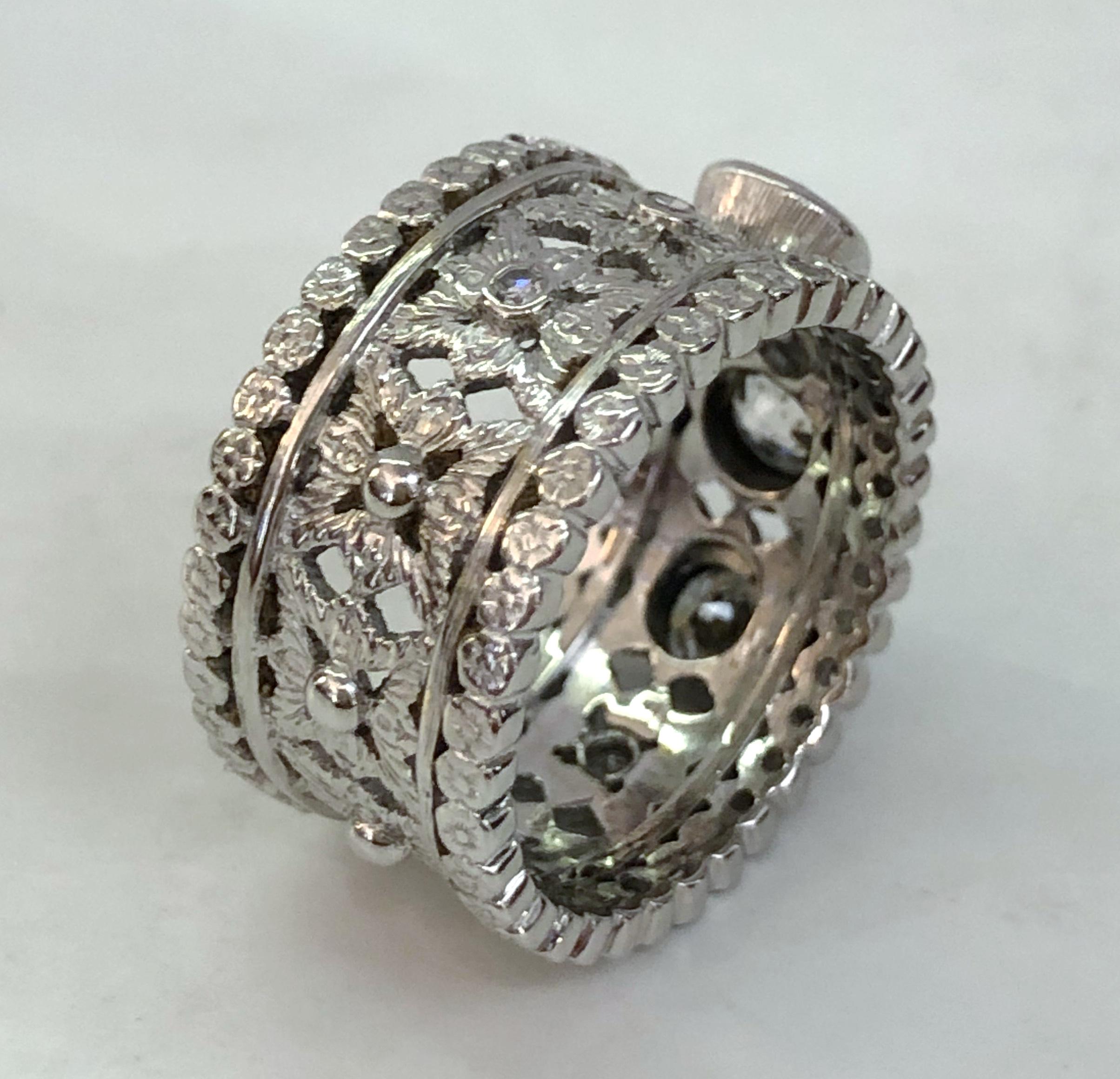 18 Karat White Gold Diamond Ring by Buccellati In Good Condition For Sale In Palm Springs, CA