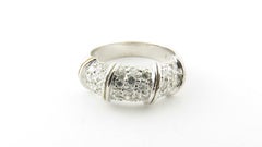 18 Karat White Gold Diamond Ring