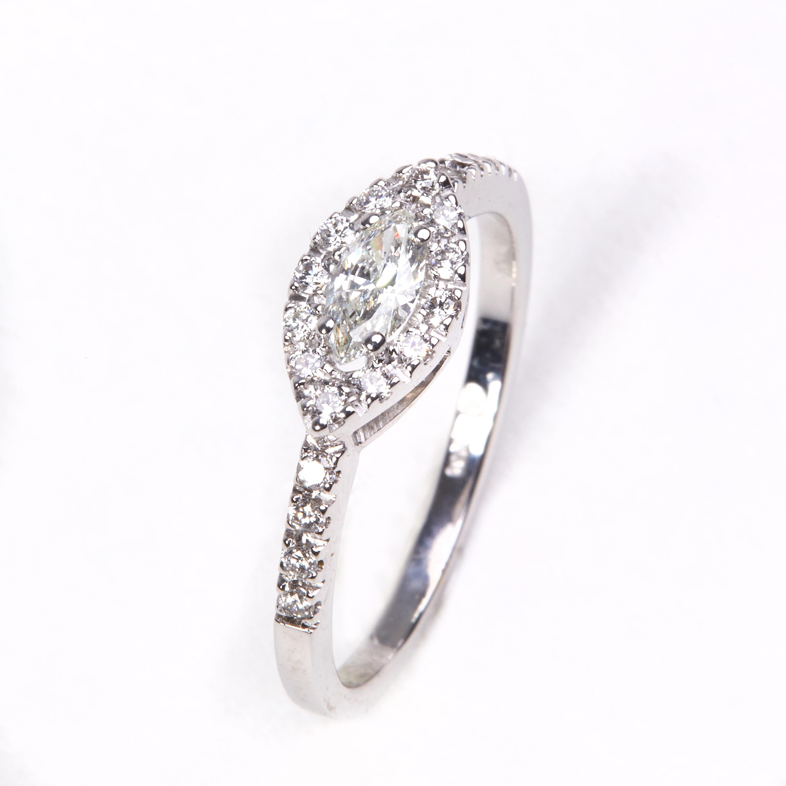 Marquise Cut 18 Karat White Gold Diamond Ring