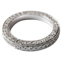 18 Karat White Gold Diamond Ring