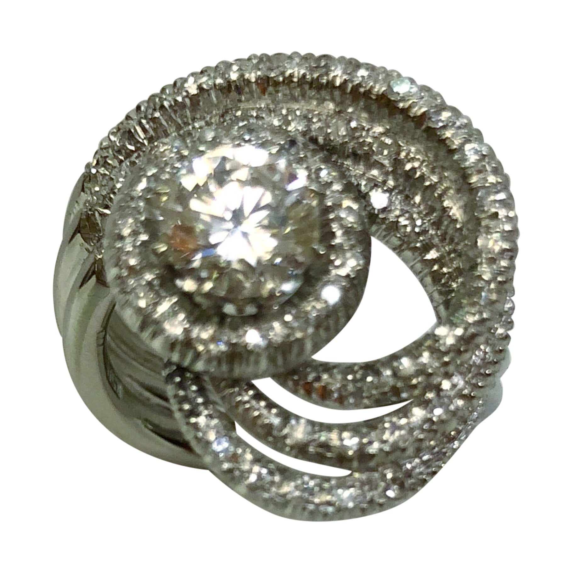 Bague en or blanc 18 carats et diamants