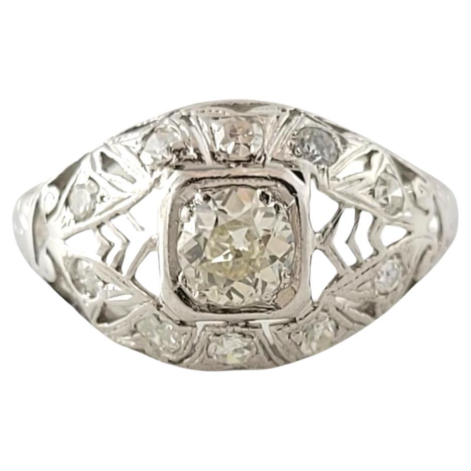 18 Karat White Gold Diamond Ring Size 5.75 #16827 For Sale