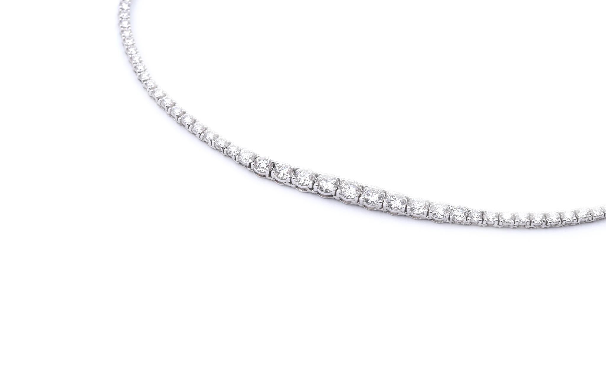 Round Cut 18 Karat White Gold Diamond Riviera Necklace