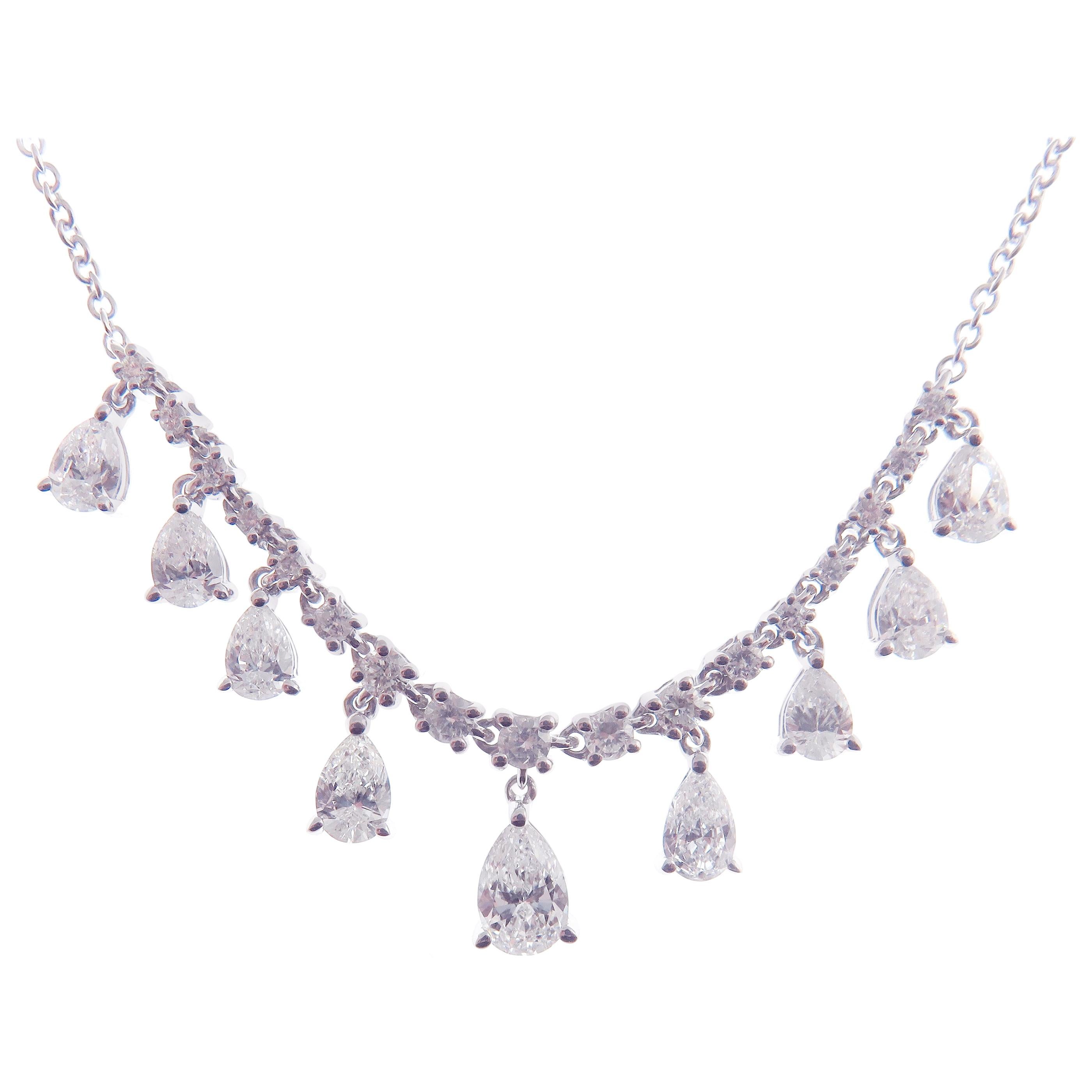 18 Karat White Gold Diamond Simple Small Pear Drops Necklace