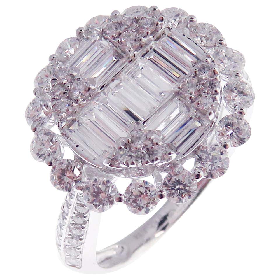 18 Karat White Gold Diamond Large Oval Flower Motif Baguette Fancy Ring ...