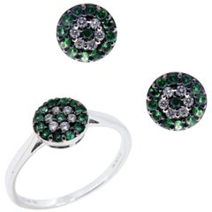 18 Karat White Gold Diamond Small Emerald Flower Circle Earring Ring Set