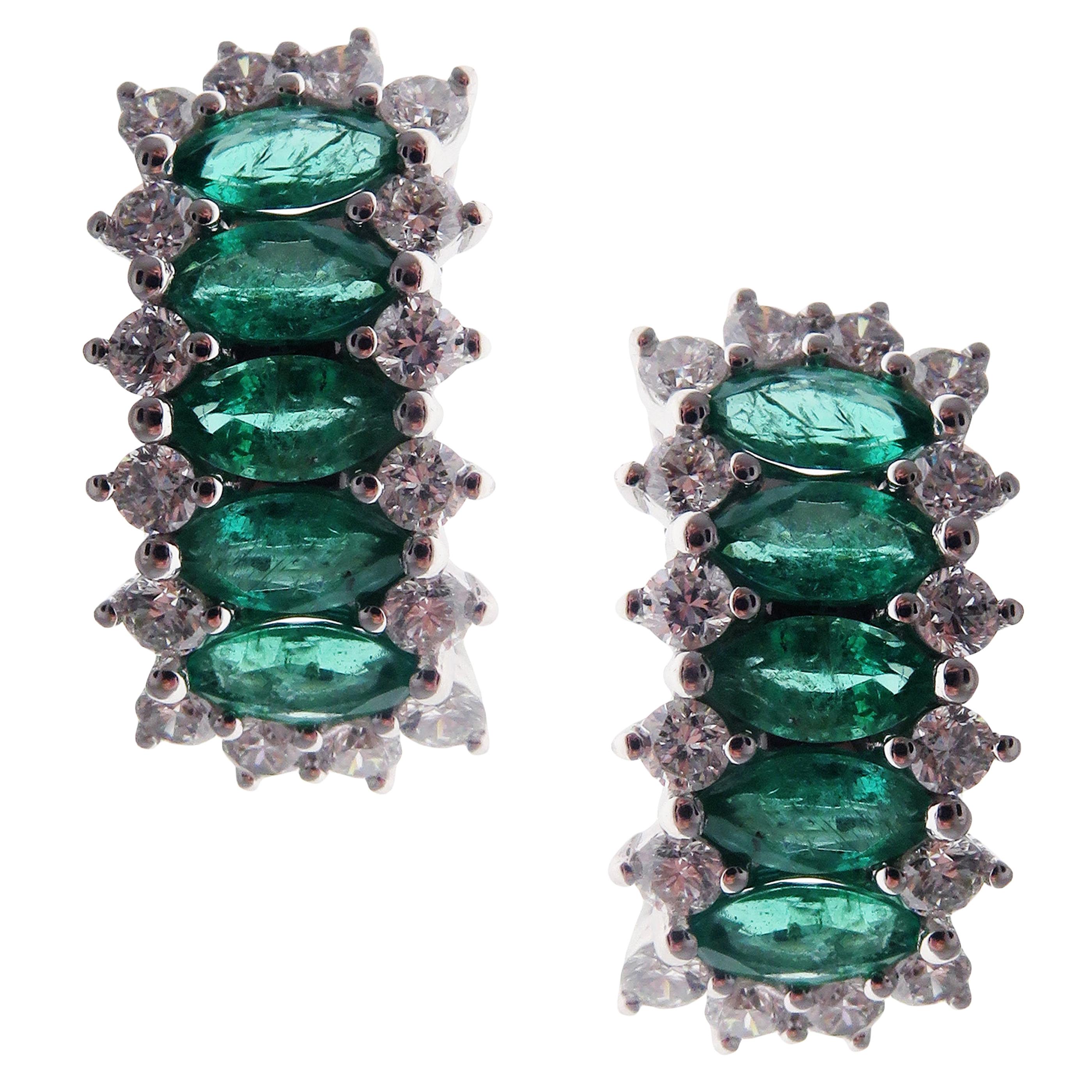 18 Karat White Gold Diamond Small Emerald Huggy Modern Stud Earrings
