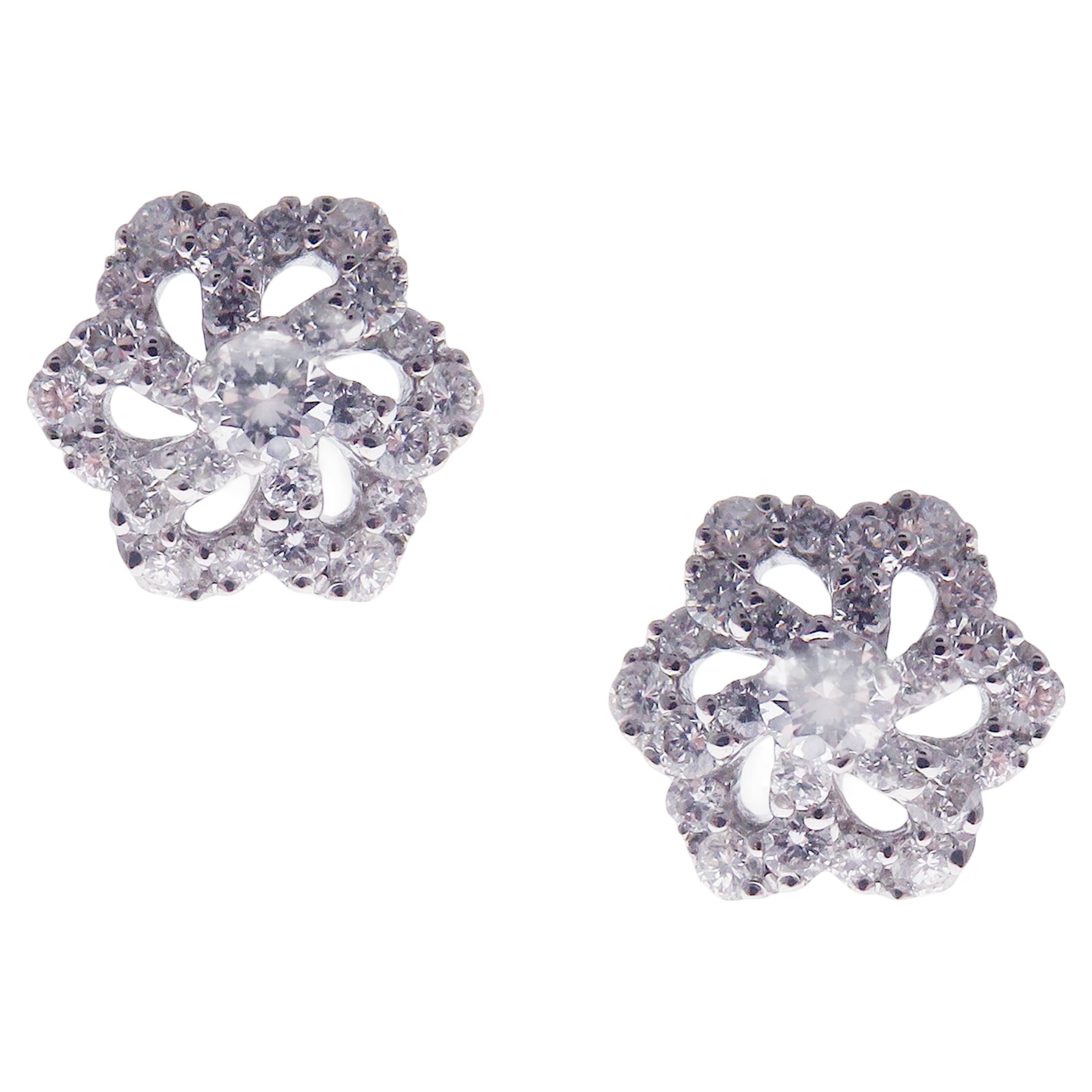 18 Karat White Gold Diamond Small Flower Earring