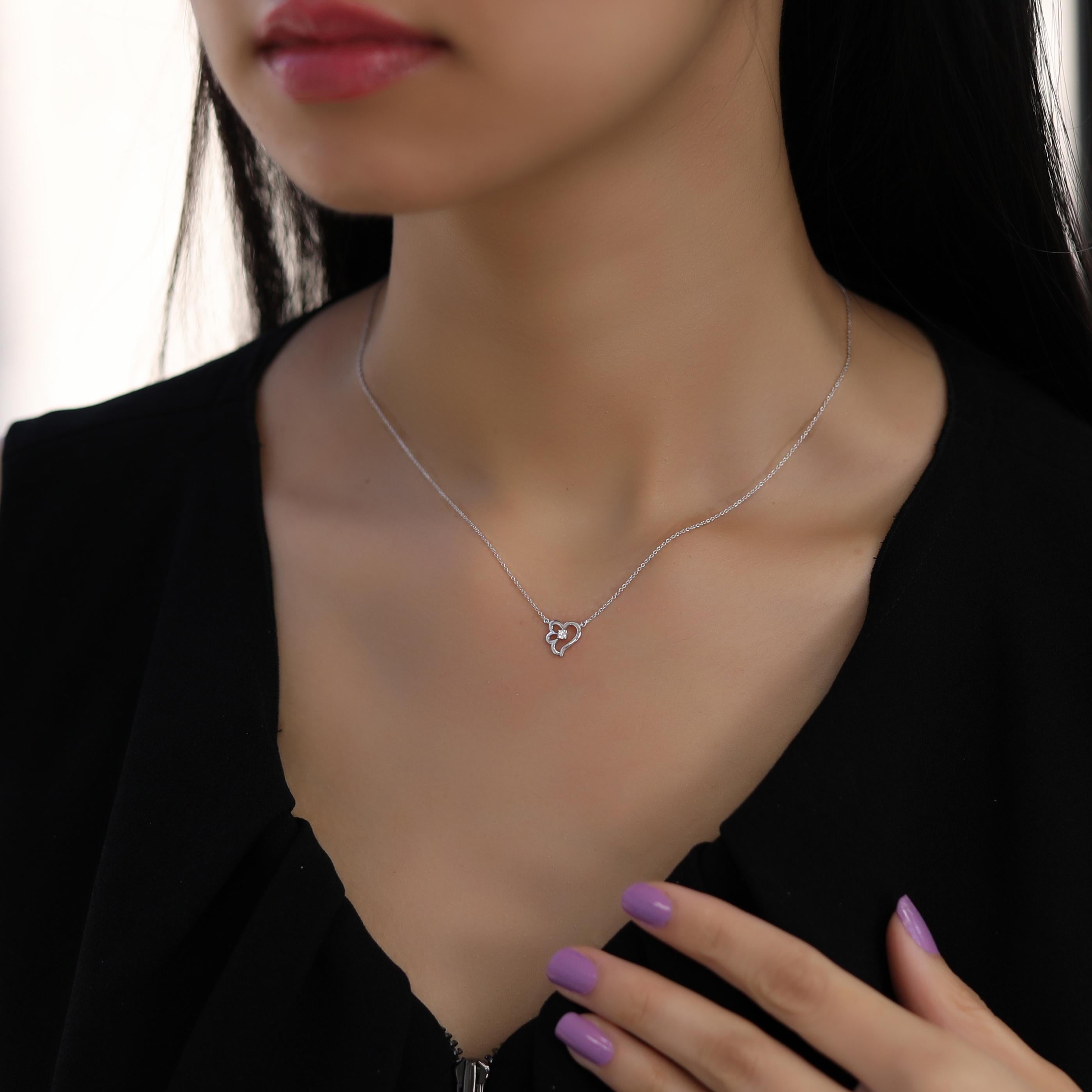18 Karat White Gold Diamond Small Half 