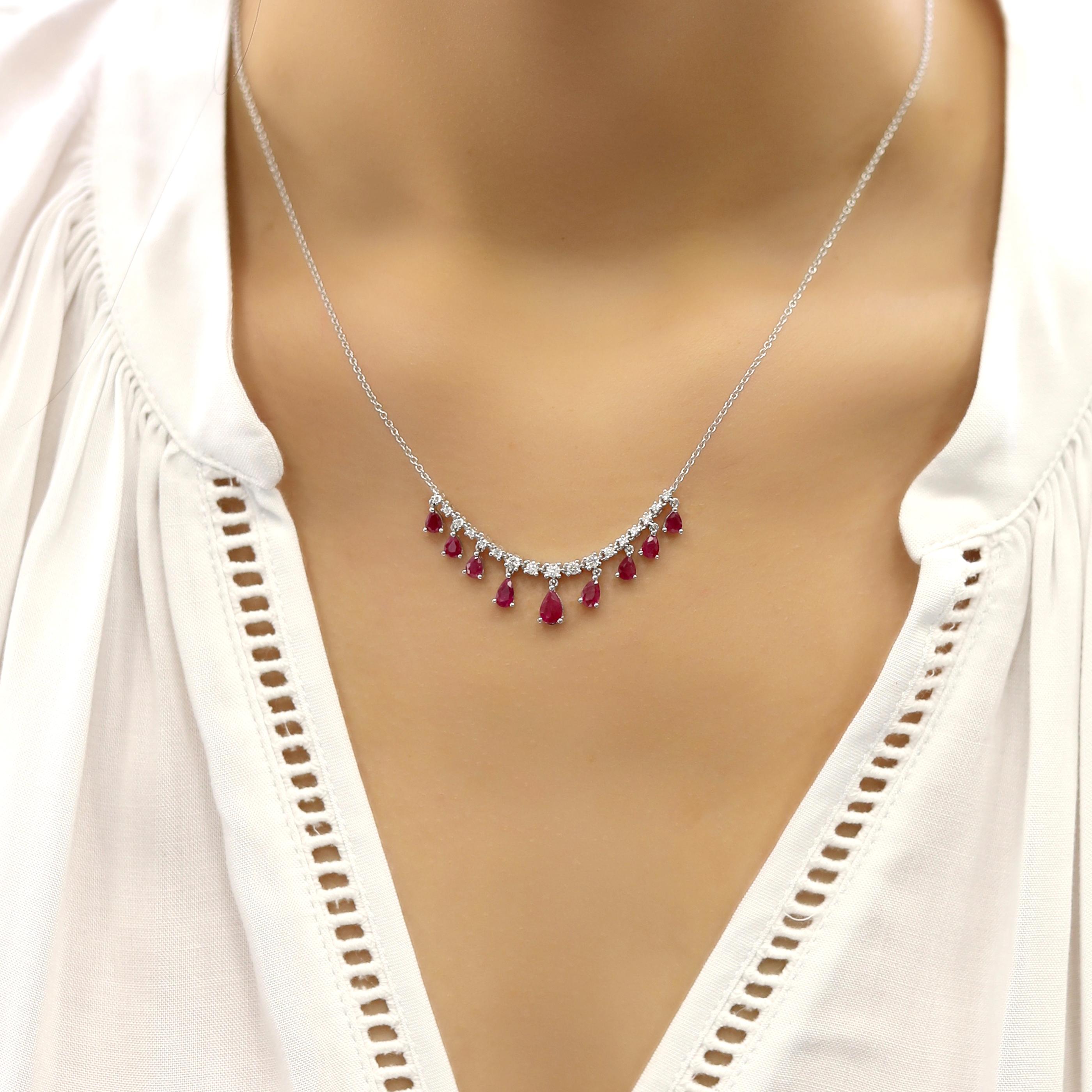 18 Karat White Gold Diamond Small Ruby Pear Drops Simple Bar Necklace In New Condition In Los Angeles, CA