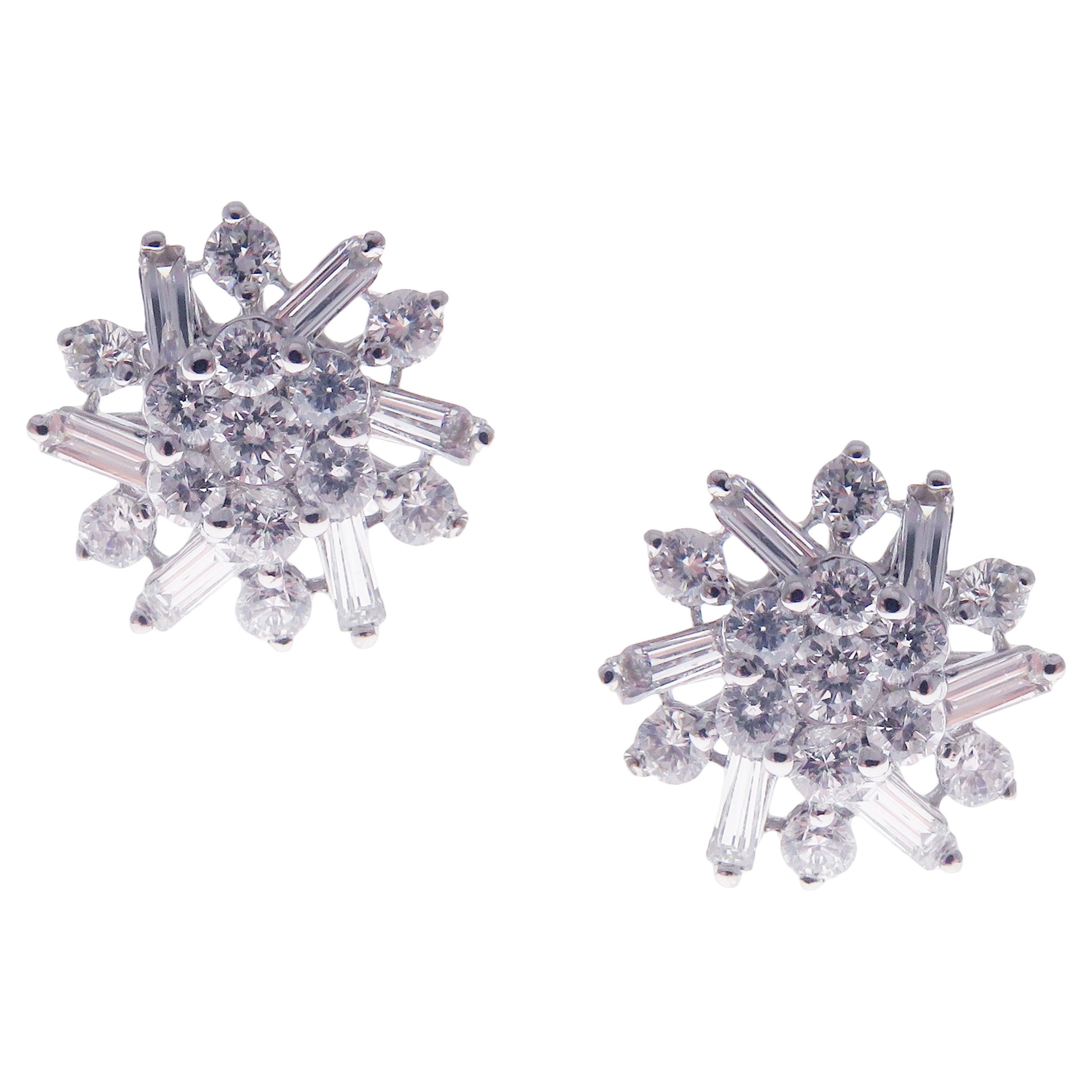 18 Karat White Gold Diamond Small Snowflake Earring For Sale