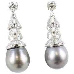 18 Karat White Gold Diamond South Sea Dangle Earrings