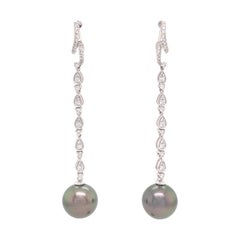 18 Karat White Gold Diamond Tahitian Pearl Drop Earrings 0.58 Carats