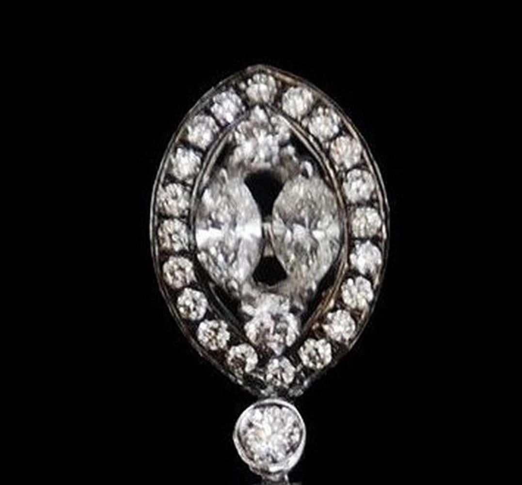 18 Karat White Gold, Diamond & Tanzanite Earrings In New Condition For Sale In MUMBAI, IN