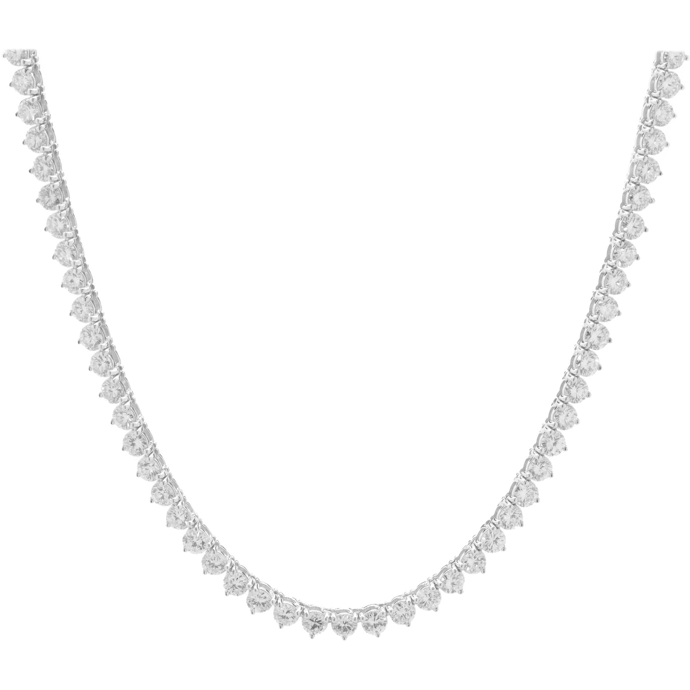 Collier de tennis en or blanc 18 carats et diamants