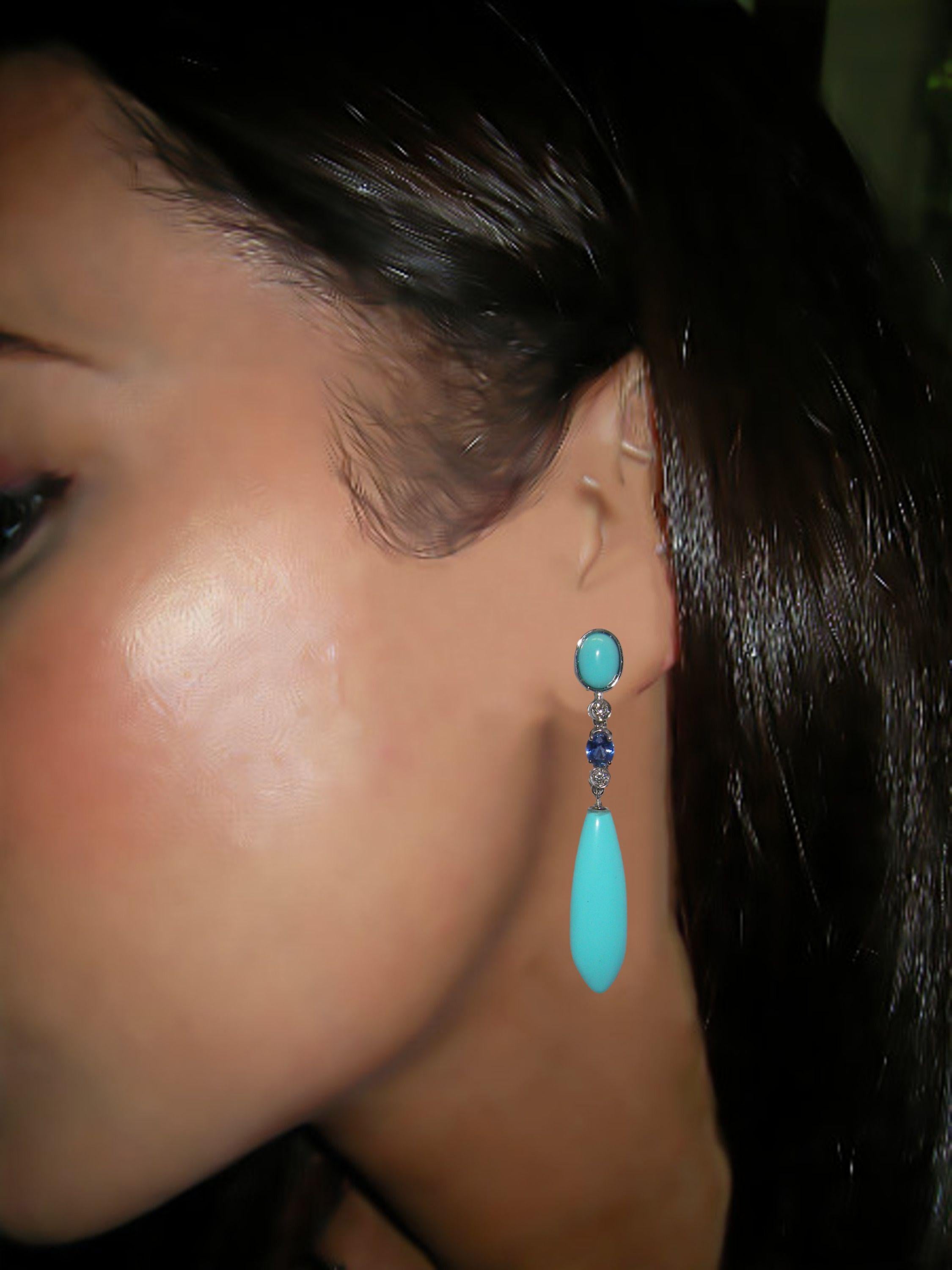 18 Karat White Gold Diamond Turquoise and Sapphire Dangle Earrings In New Condition For Sale In Duesseldorf, DE