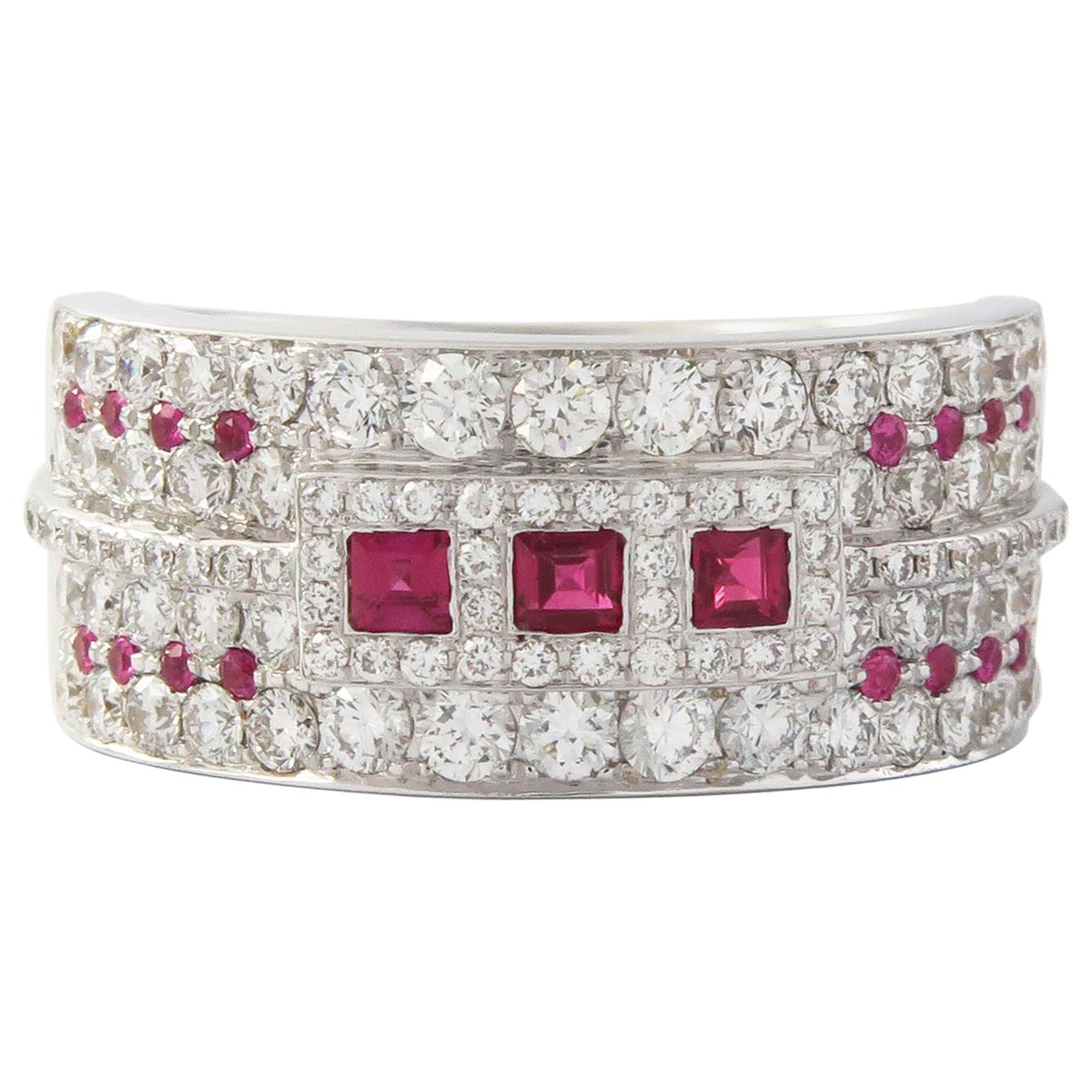 18 Karat White Gold Diamond with Ruby Stone Classic Ring For Sale