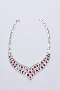 18 Karat White Gold Diamonds and Rubies Necklace