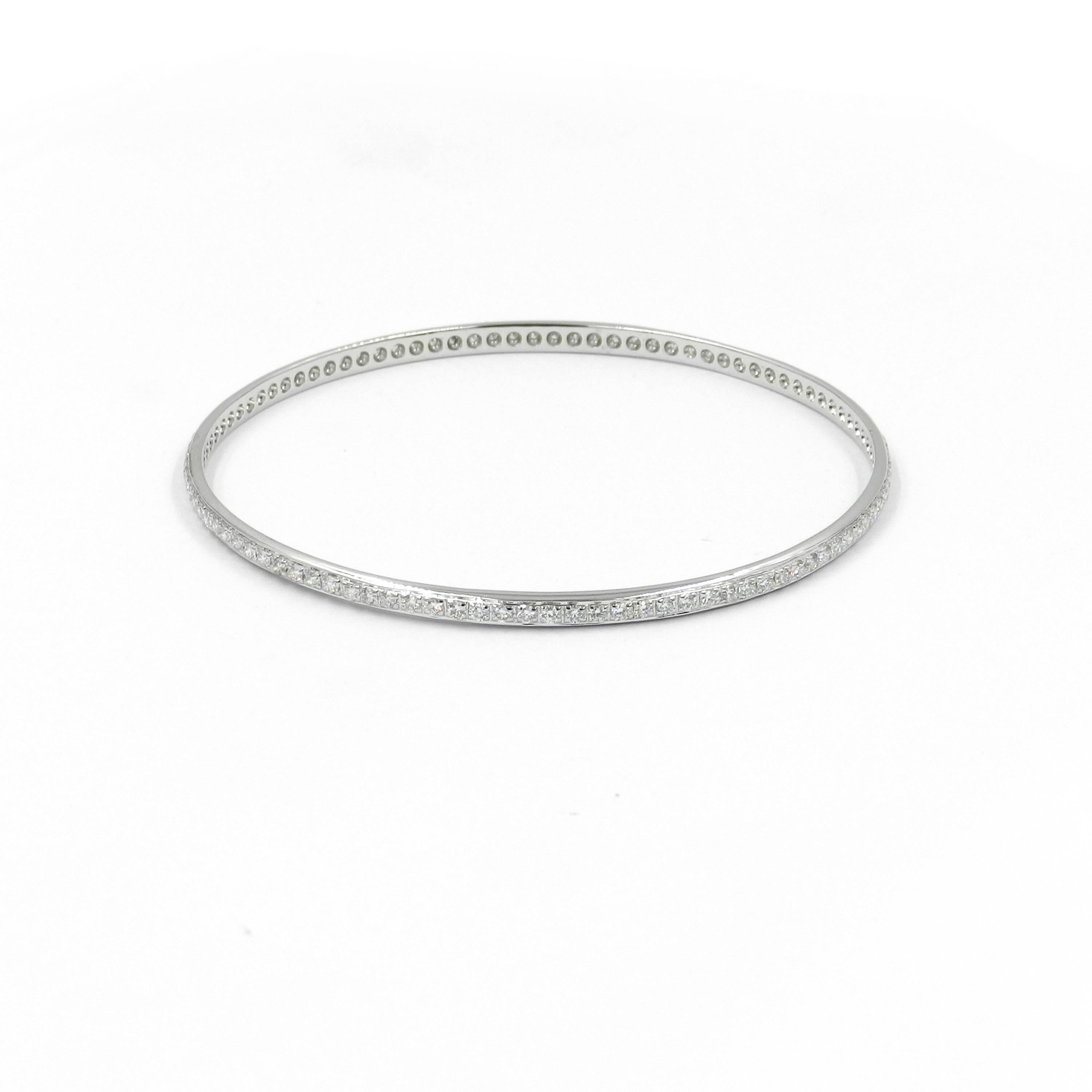 gold bracelet with diamonds