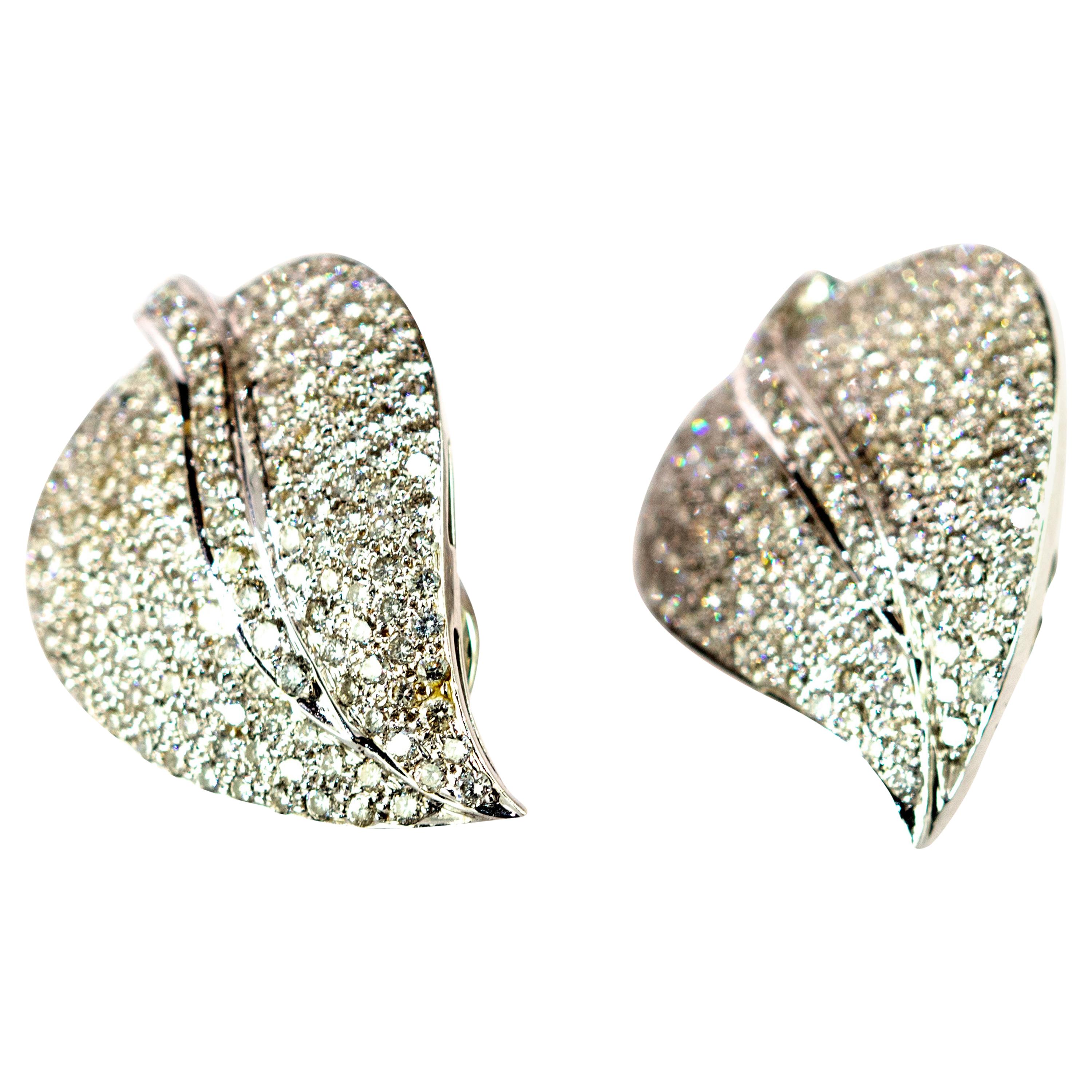 18 Karat White Gold Diamond Leaves Leaf Romantic Stud Lever Back Earrings For Sale