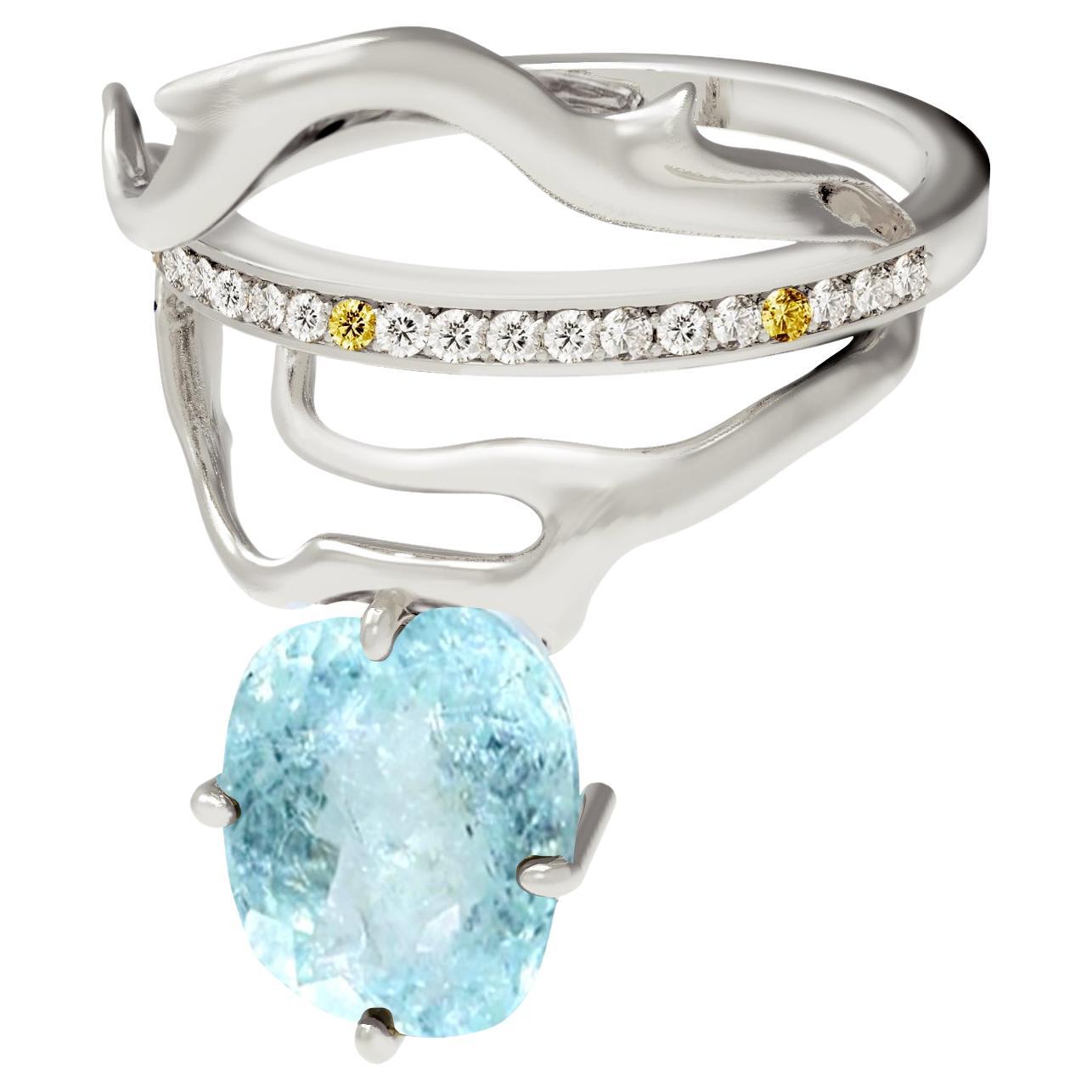 18 Karat White Gold Diamonds Ring with Paraiba Tourmaline and Sapphires For Sale
