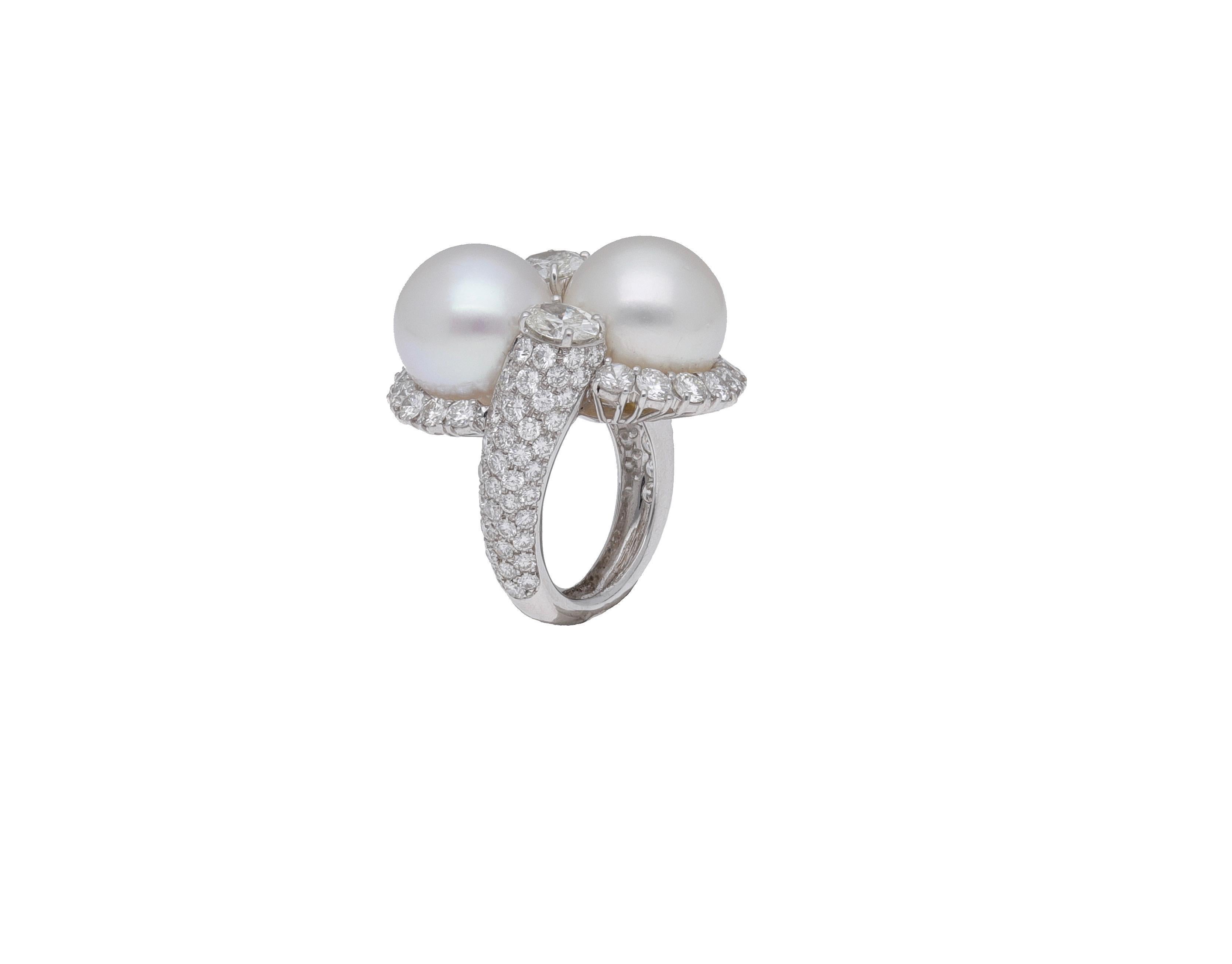 18 Karat White Gold Diamonds South Sea Pearls Toi Et Moi Cocktail Ring For Sale 1