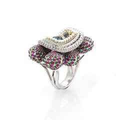 18 Karat White Gold Red Square Ring with Natural Unheated Sapphires