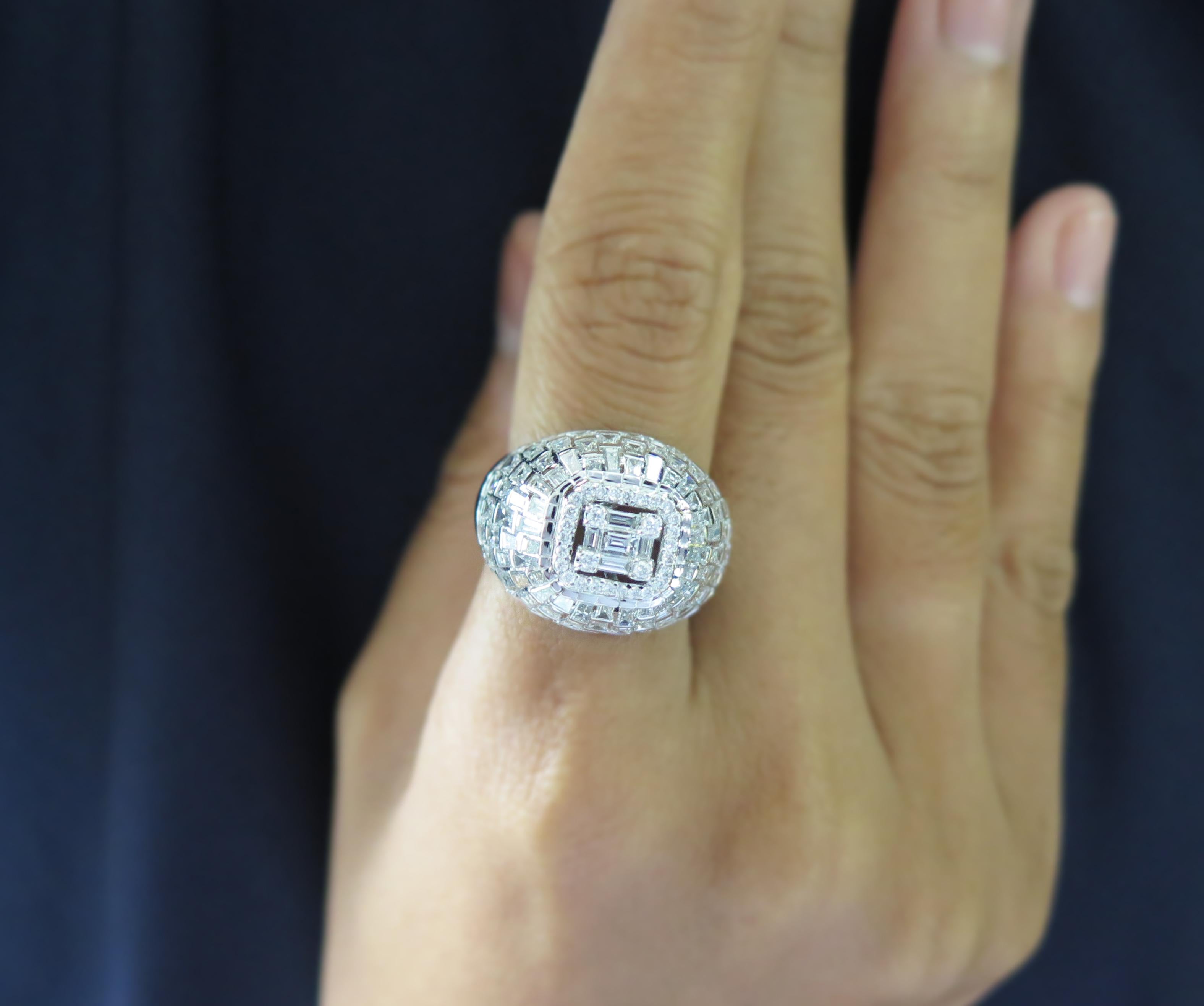 Women's 18 Karat White Gold Dome Emerald Illusion Diamond Cocktail Ring For Sale
