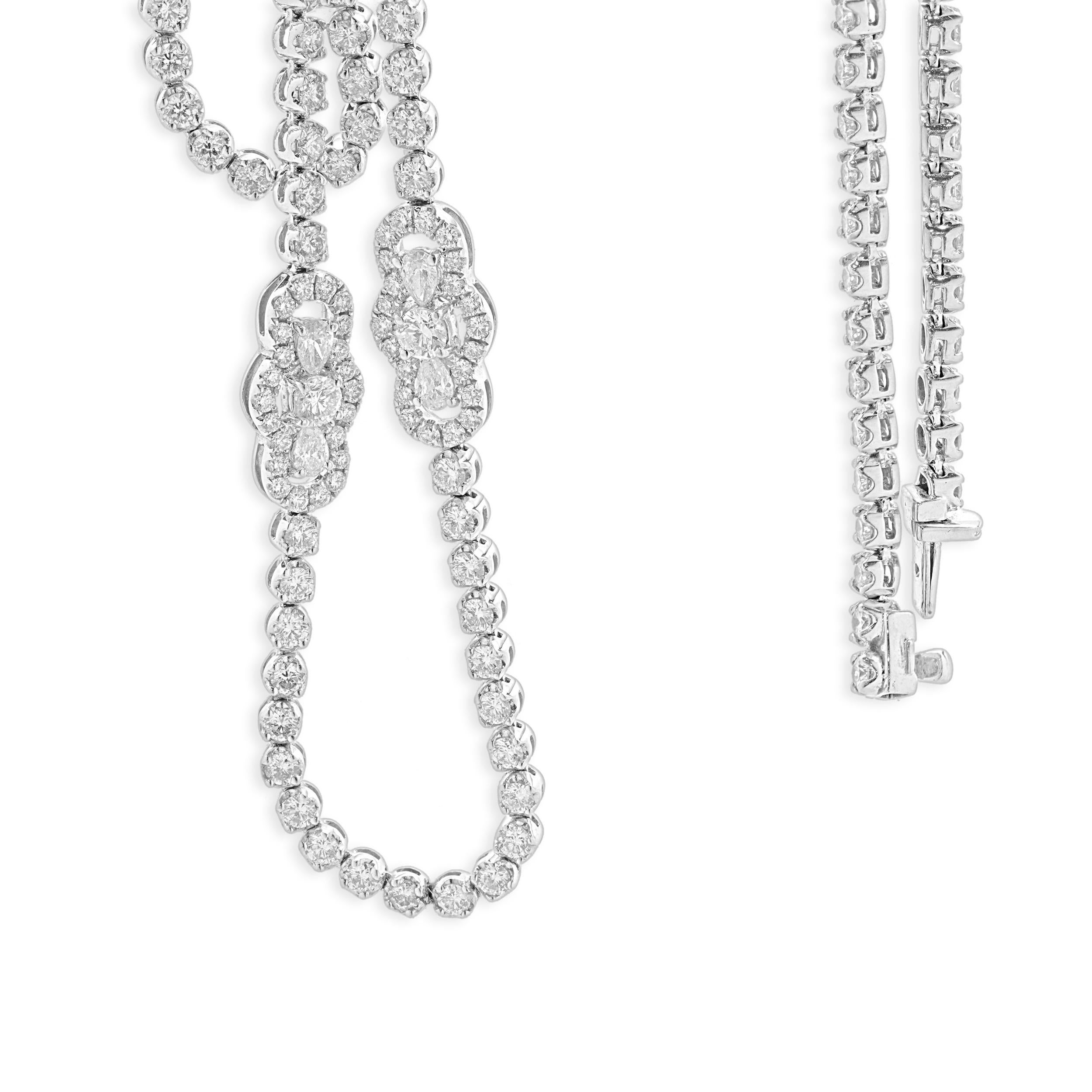 Collana in oro bianco 18 carati con doppia fila di diamanti e lunghezza dell'Opera In condizioni ottime in vendita a Scottsdale, AZ