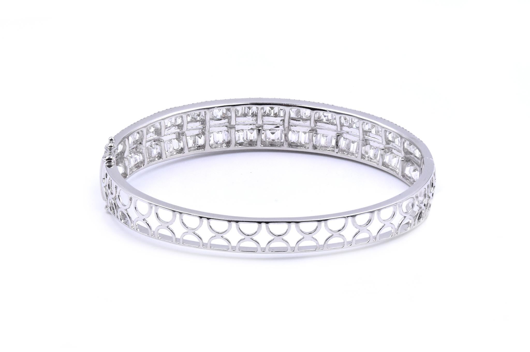 18 Karat White Gold Double Row Mosaic Set Diamond Bangle Bracelet In Excellent Condition In Scottsdale, AZ