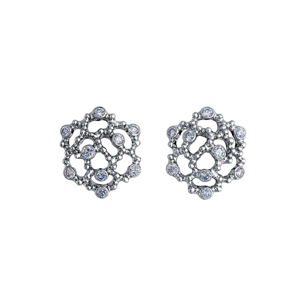 18 Karat White Gold Earrings with 0.38 Carat Diamonds For Sale
