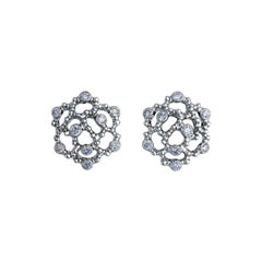 18 Karat White Gold Earrings with 0.38 Carat Diamonds