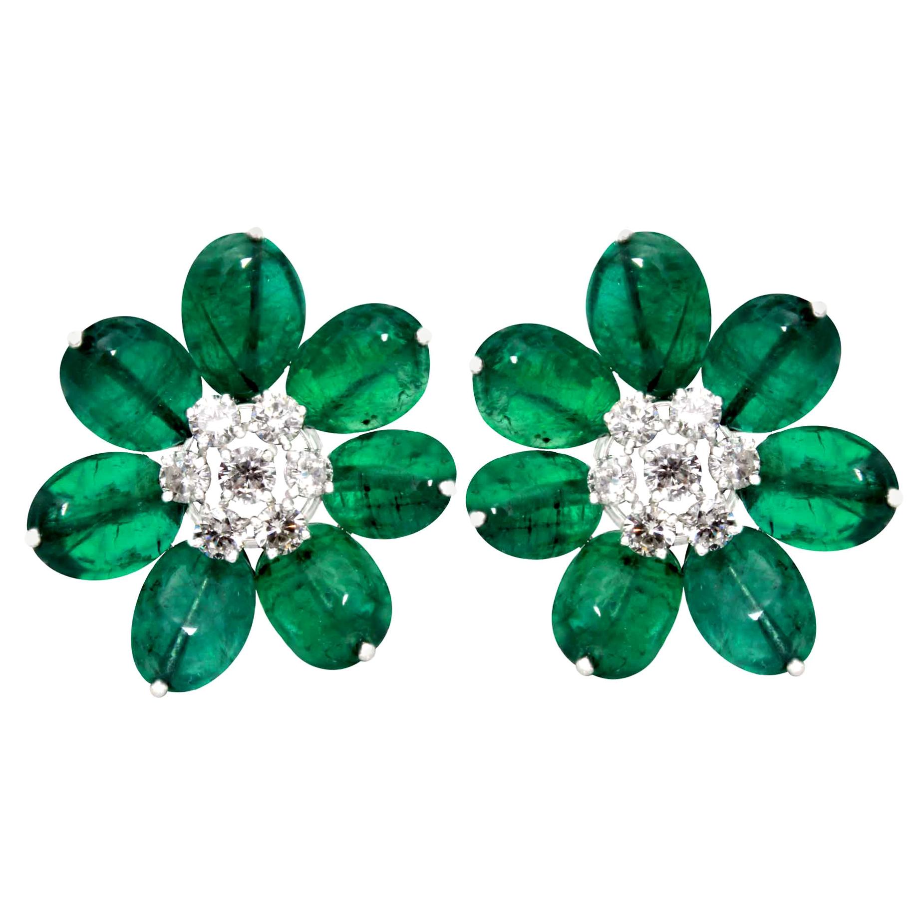 18K White Gold Emerald and Diamond Earrings For Sale