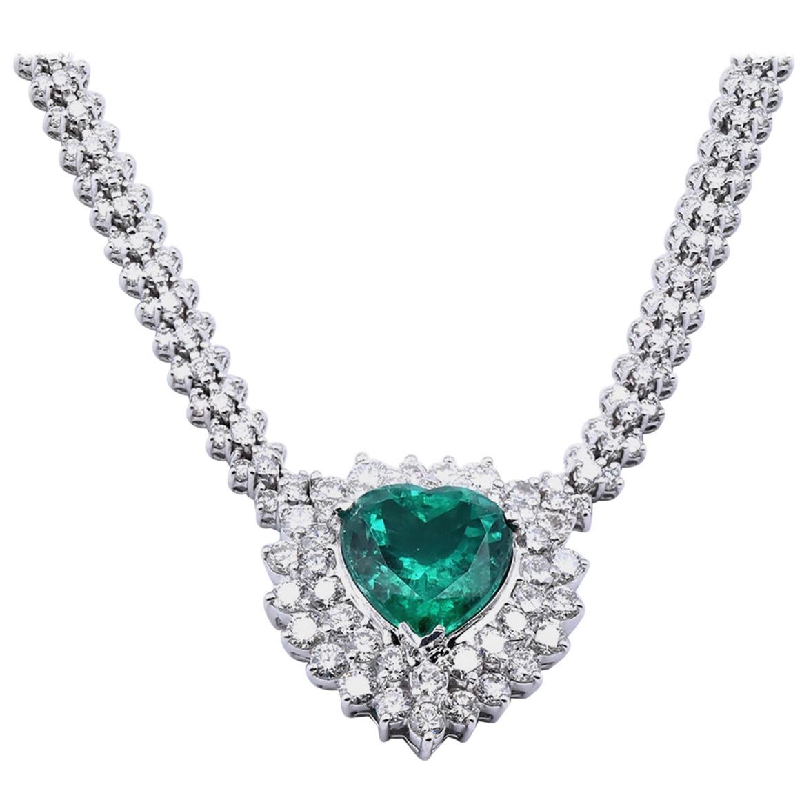 18 Karat White Gold Emerald and Diamond Heart Necklace