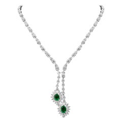 18 Karat White Gold Emerald and Diamond Plunge Necklace Set