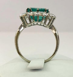 Vintage 18K White Gold Emerald Daisy Ring with Diamonds, 1960s Italy
