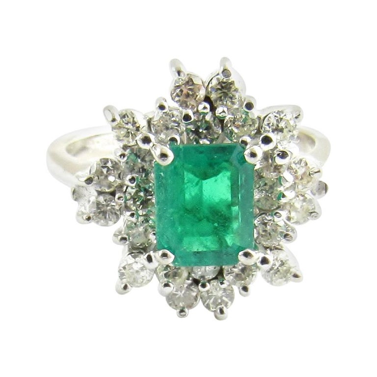 18 Karat White Gold Emerald and Diamond Ring at 1stDibs