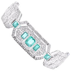 18 Karat White Gold Emerald and White Art Deco Style Bracelet